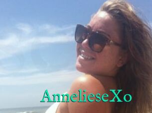 AnnelieseXo