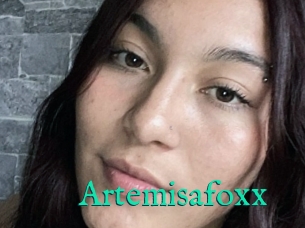 Artemisafoxx