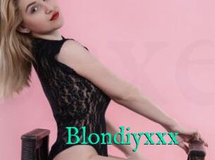 Blondiyxxx