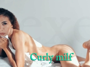 Curly_milf