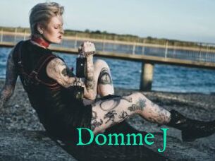 Domme_J