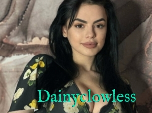 Dainyclowless