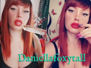 Daniellafoxytall