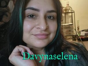 Davynaselena