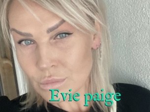 Evie_paige