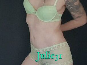 Julie31