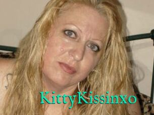 KittyKissin_xo