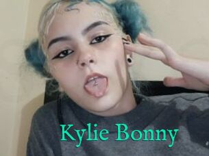 Kylie_Bonny