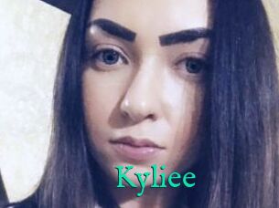 Kyliee_