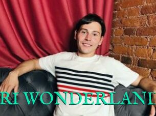 LARI_WONDERLAND