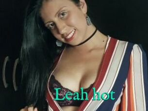 Leah_hot