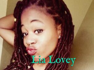 Lia_Lovey