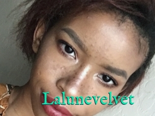 Lalunevelvet