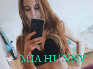 MIA_HUNNY