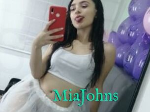 MiaJohns