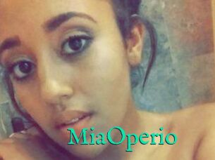 Mia_Operio