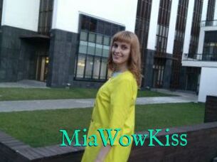 MiaWowKiss