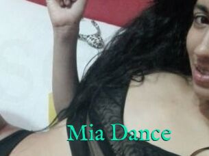 Mia_Dance