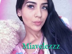 Miavelezzz