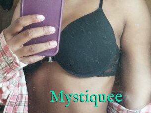 Mystiquee