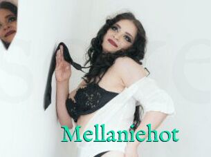 Mellaniehot