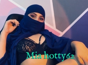 Mia_hotty62