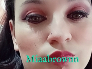 Miaabrownn