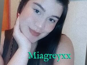 Miagreyxx