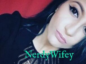 NerdyWifey