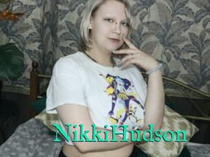 Nikki_Hudson