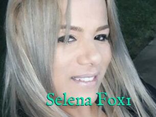 Selena_Fox1