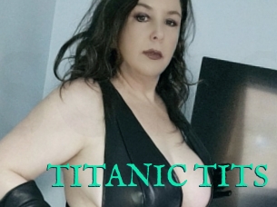 TITANIC_TITS