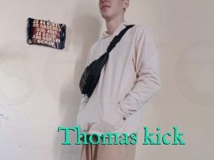 Thomas_kick