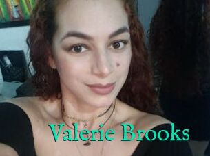 Valerie_Brooks