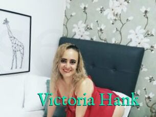 Victoria_Hank