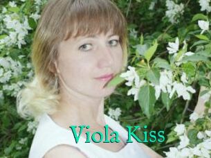 Viola_Kiss_