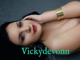 Vickydevonn