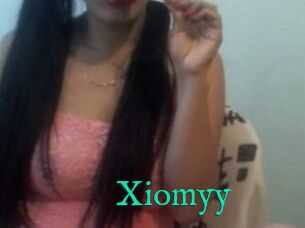 Xiomyy_